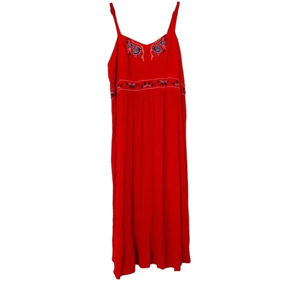 xhilaration boho dress EUC Xhilaration Red Embroidered Boho Midi Dress [Size: 2X]